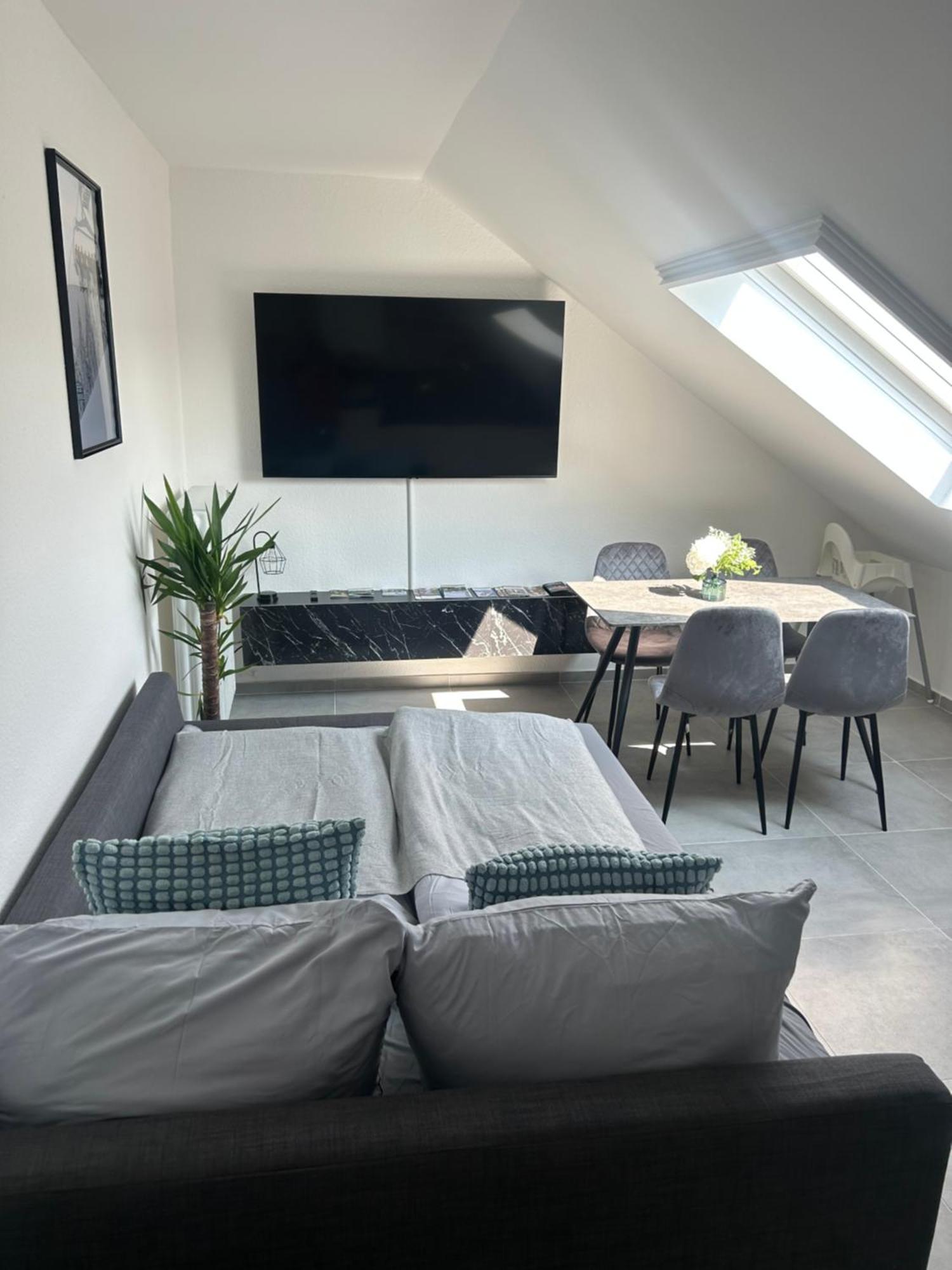 Juli Apartment